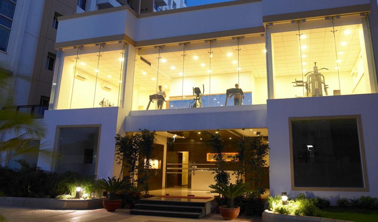 Royal Orchid Suites Whitefield Bangalore Buitenkant foto