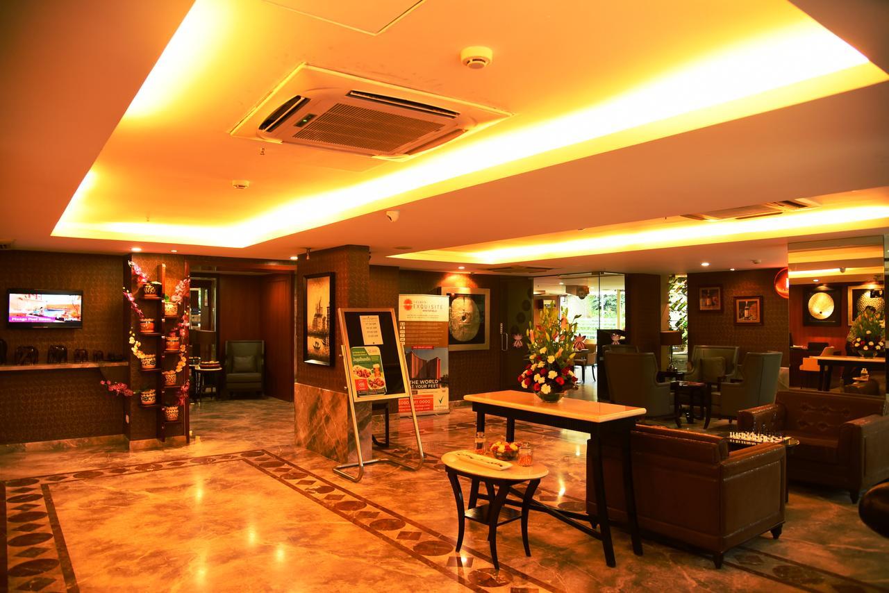 Royal Orchid Suites Whitefield Bangalore Buitenkant foto